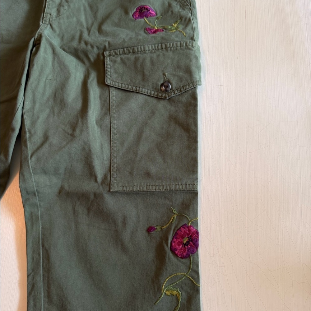 NWT Sundance Melissa Embroidered Olive Green Cargo Pants - Picture 5 of 13